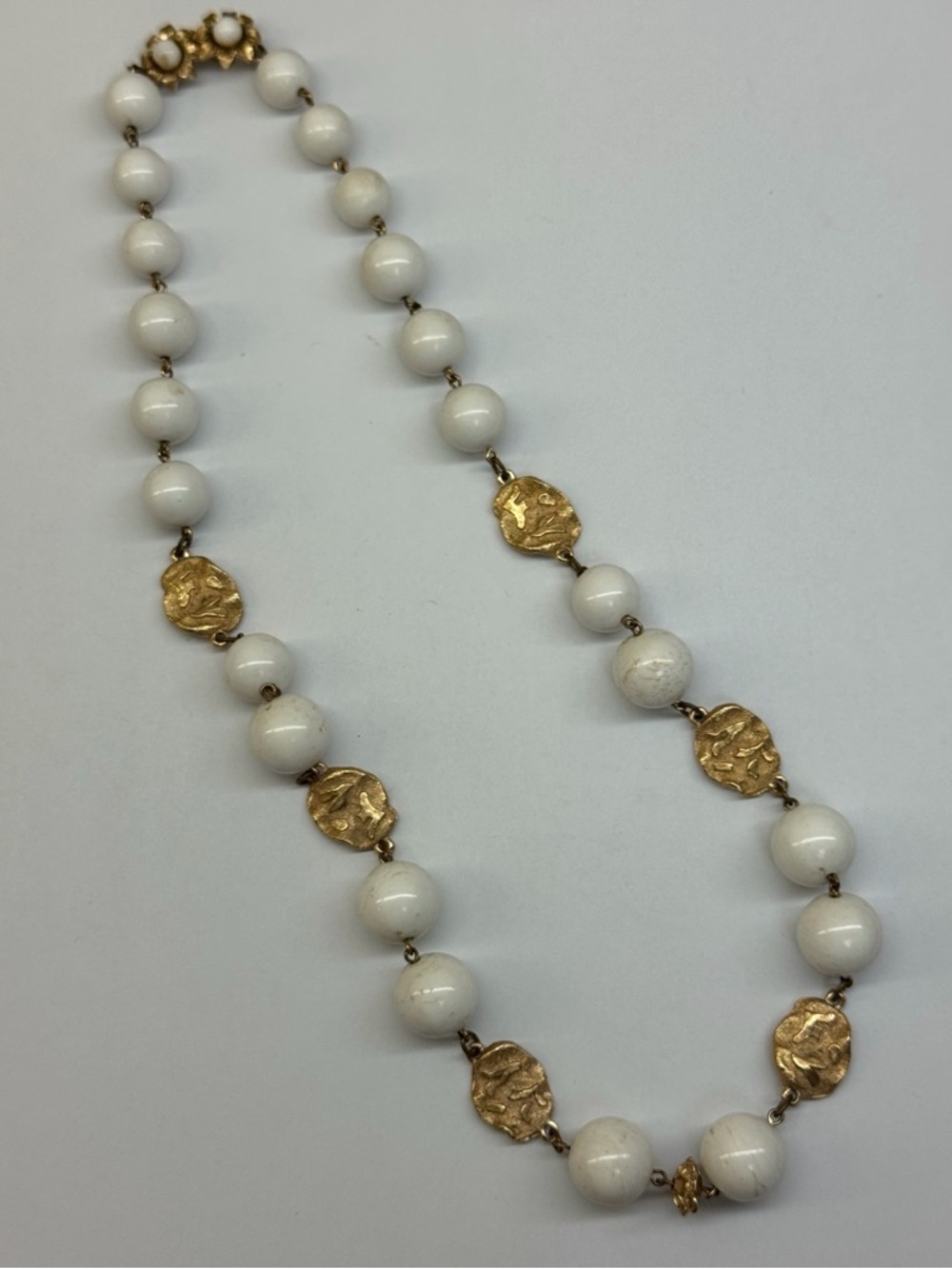 White and Gold Bead Necklace by